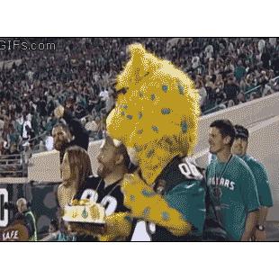 Fan-videobomber-caked-mascot