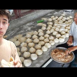 38 Taiwanese STREET FOODS Across Taiwan!! TAIPEI Noodles, KAOHSIUNG Seafood + CHIAYI Dumplings