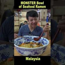 Malaysia’s MONSTER Seafood Ramen Bowl – Can I Finish It?