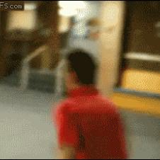 테이블 건너뛰기