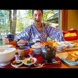 $1000 JAPANESE FOOD - 7 Course Kaiseki + Onsen!! A5 Wagyu and CRAZY Seafood in Japan!