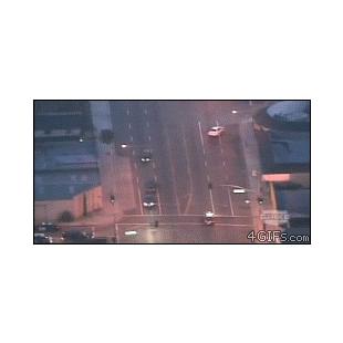 경찰차 벽을 드라이브 스루