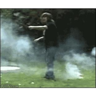 불꽃놀이 로켓 헤드샷