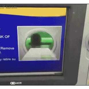 ATM 글리치 카드 삽입