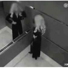 엘리베이터 변태녀
