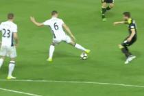 비열한 축구 턴기술