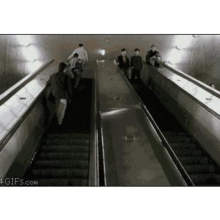 Escalator-hops-parkour