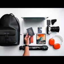 My MINIMAL/LIGHT Tech Travel Bag - Perfect For Content Creators!