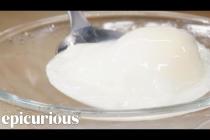 How to Poach Eggs in the Microwave