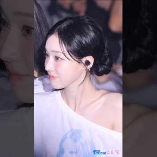 무대에서 빛나는 민정이 미모 #윈터 #WINTER #aespa #에스파