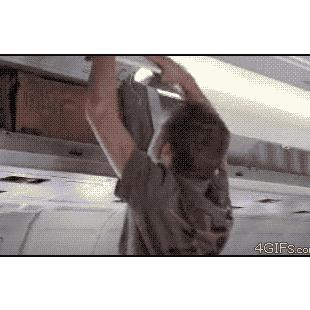 비행기 머리위 보관함