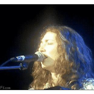 가수 타월 헤드샷