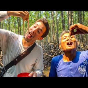 Exotic Filipino Food!! Eating GIANT TAMILOK “Wood Worms” in Palawan, Philippines!