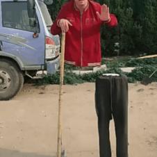 그 마술로도 먹고 살겠다고