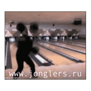 Bowling balls Juggle