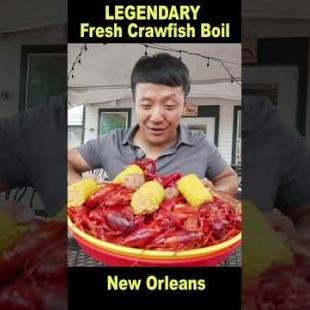 5 POUNDS of Fresh Crawfish! ULTIMATE Cajun Crawfish Boil in New Orleans