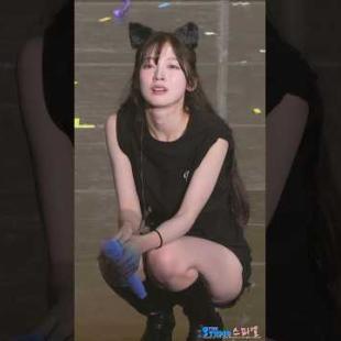 오마이걸 아린 촉촉해진 눈빛