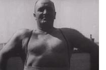 대포를 맞아도 안죽는 사람