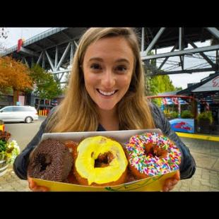 Vancouver's #1 Food Guide : Granville Island! FAMOUS Lee's Donuts + MAPLE SYRUP SALMON!!