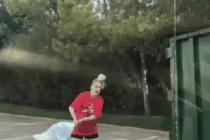 쓰레기통이 왜 높이 있지