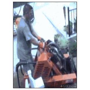 미니 버킷 로더 전복