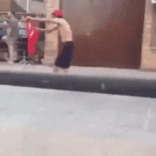 깝치다가 큰 코 다친다