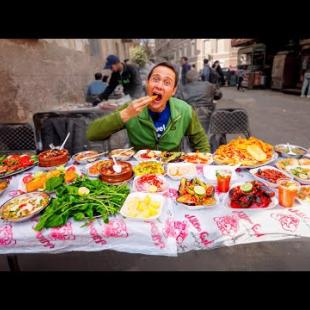 Ultimate EGYPTIAN Street Food Tour!! They WARNED Me About Cairo!! 🇪🇬