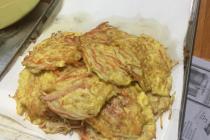 전 부치는 중인데여