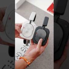 Nothing Headphones (1) - Colour Comparison WHITE vs BLACK