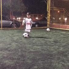 볼 다루기 신동