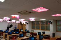 저희 부스 현황입니다.